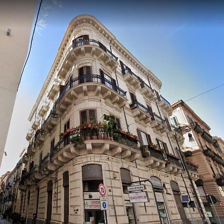 Casa Fileti Bed & Breakfast Palermo Bagian luar foto