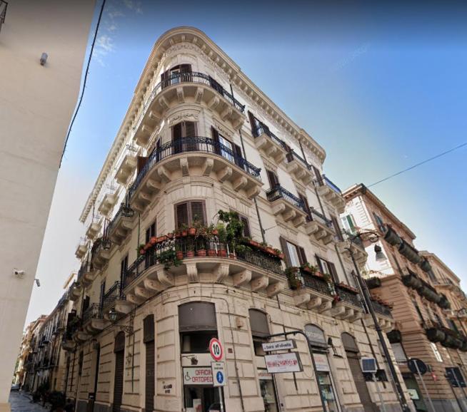 Casa Fileti Bed & Breakfast Palermo Bagian luar foto